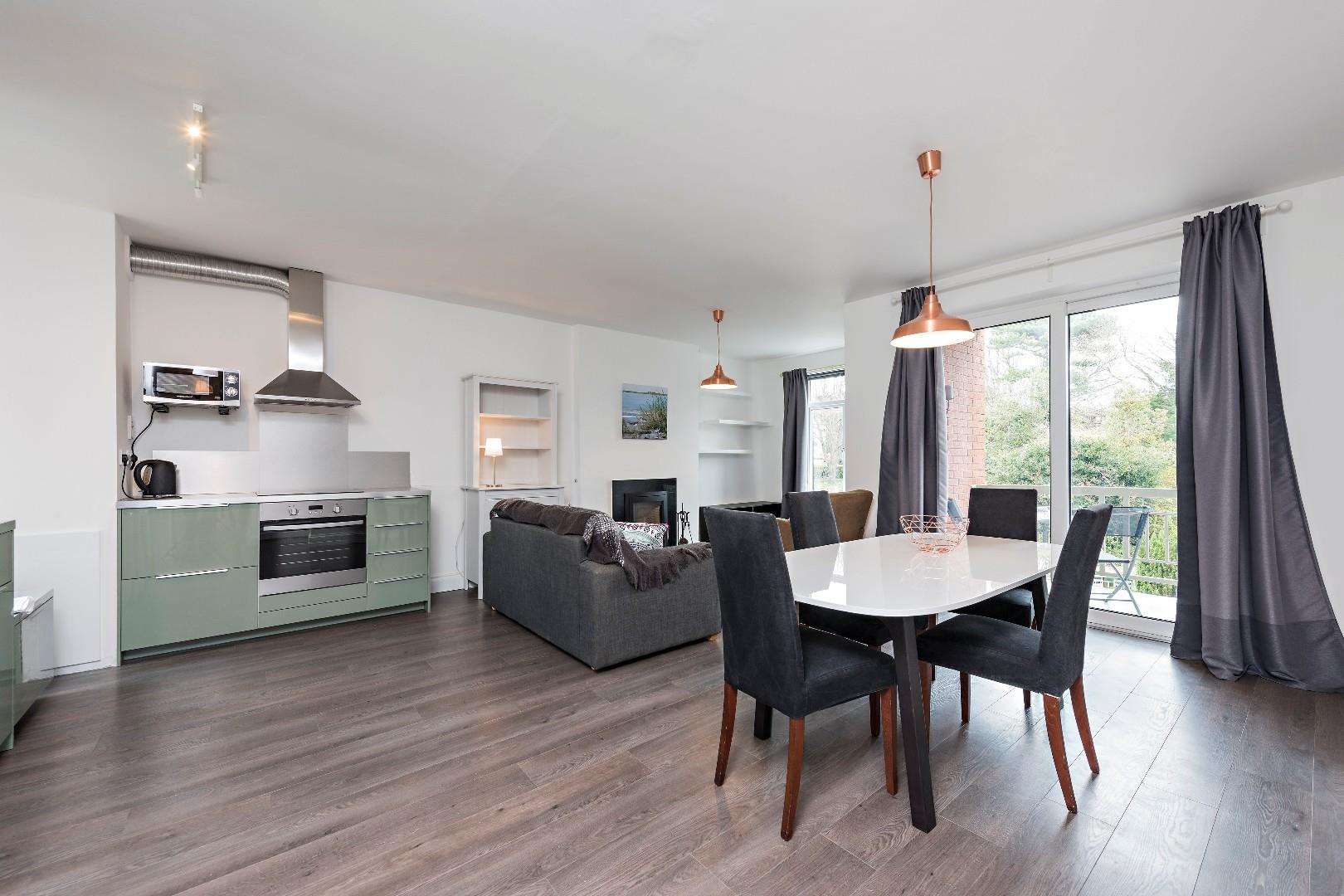 114, Queens Court, Monkstown, A94 NY72