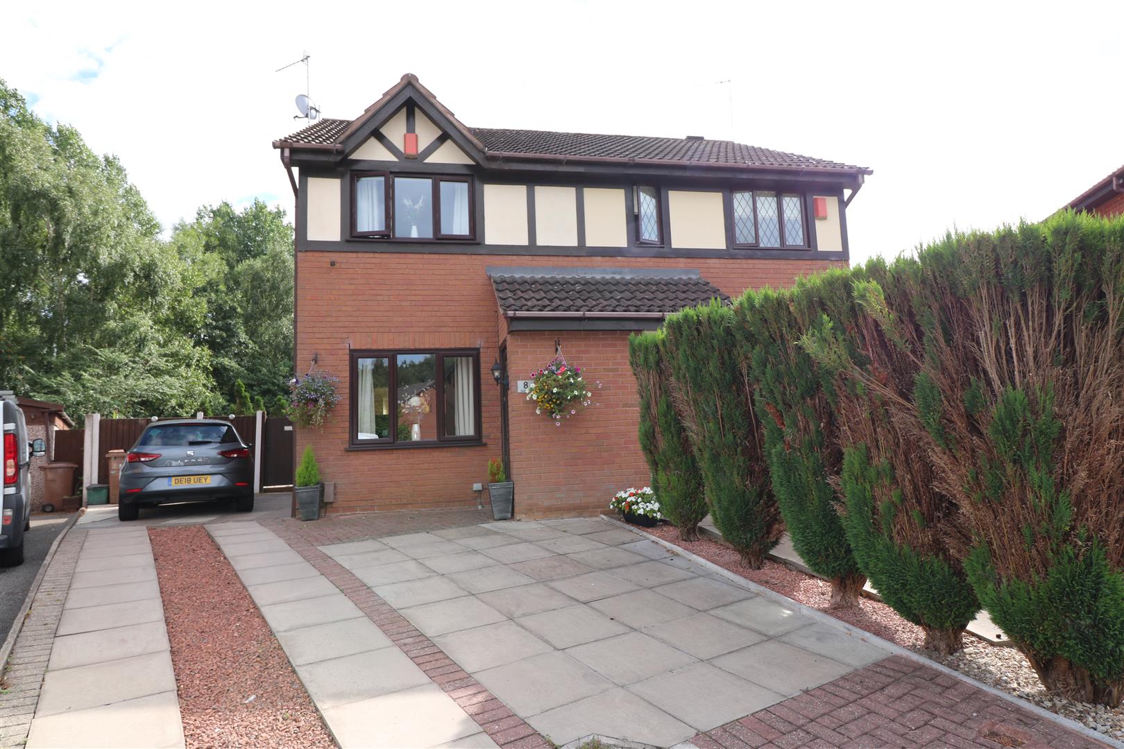 Sales in Stoke on Trent and surrounding areas Debra Timmis