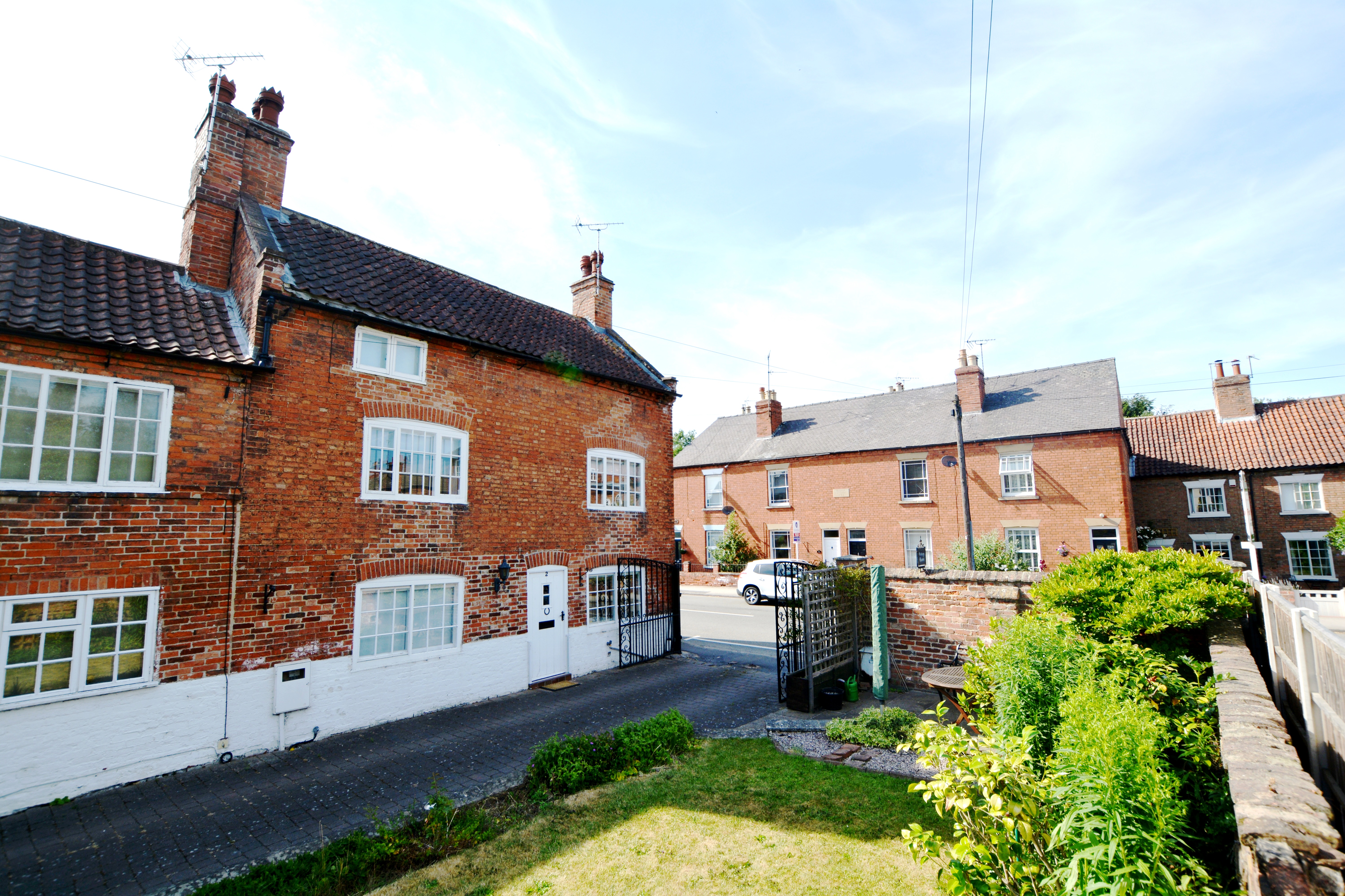 Property in Easthorpe, Southwell, NG25 0HY