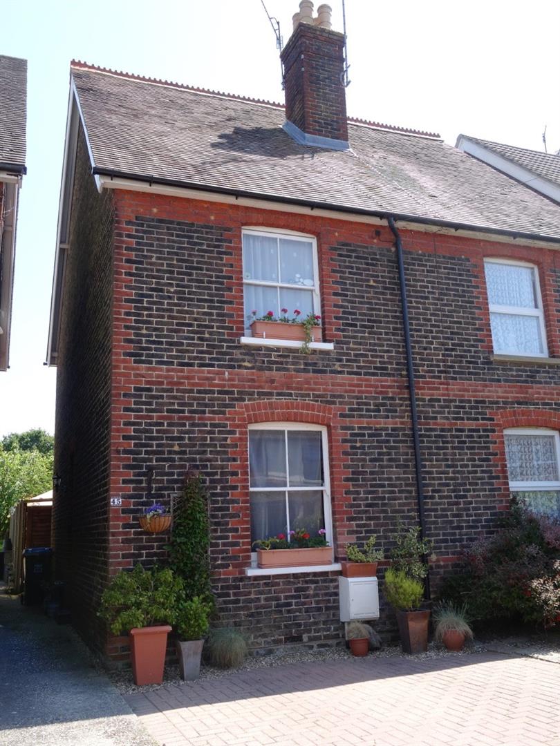 Property in Trindles Road, South Nutfield, Redhill, Surrey, RH1 4JL
