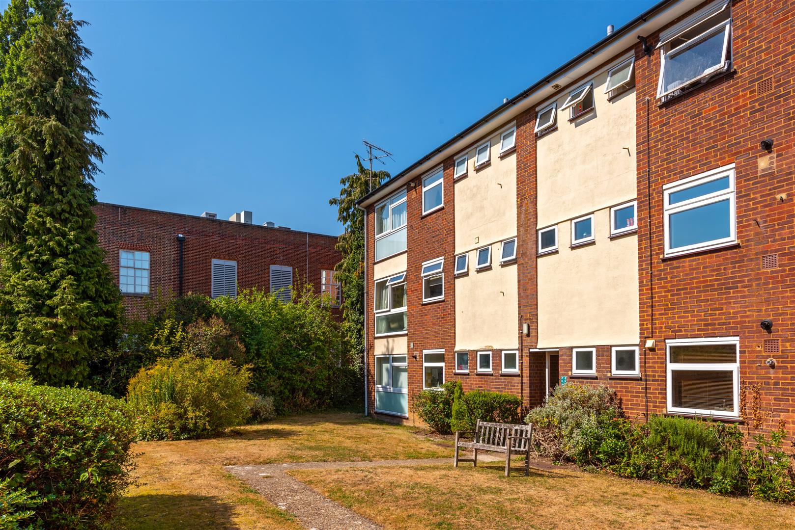 Property in Monks Court, Monks Walk, Reigate, Surrey, RH2 0SR