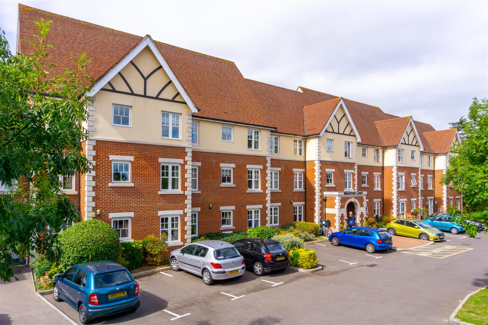 Property in Massetts Road, Horley, Surrey, RH6 7BP