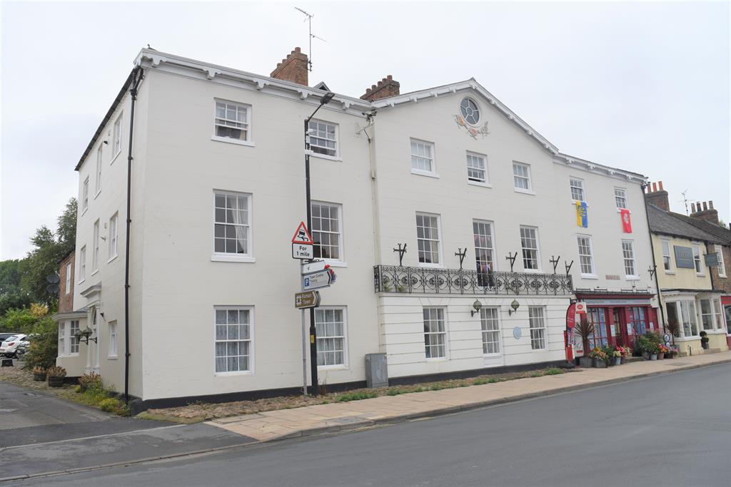 Property in Mauleverer House, Horsfair, Boroughbridge, YO51 9AA