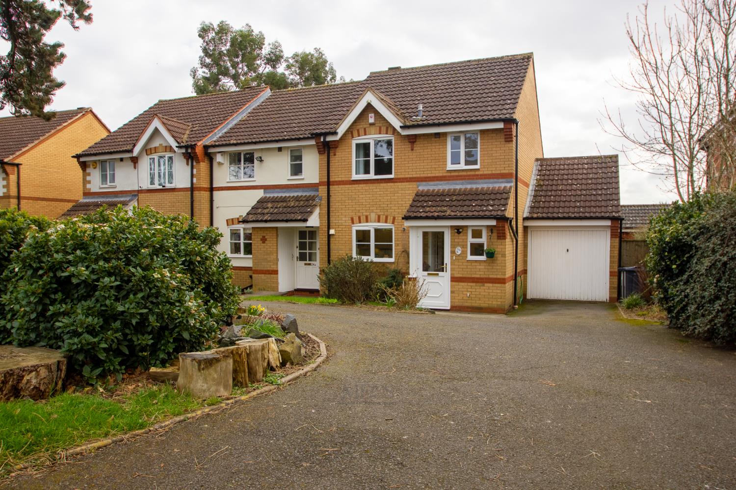 Property in 24b Shenley Fields Drive, West Midlands, Birmingham, B31 1XH