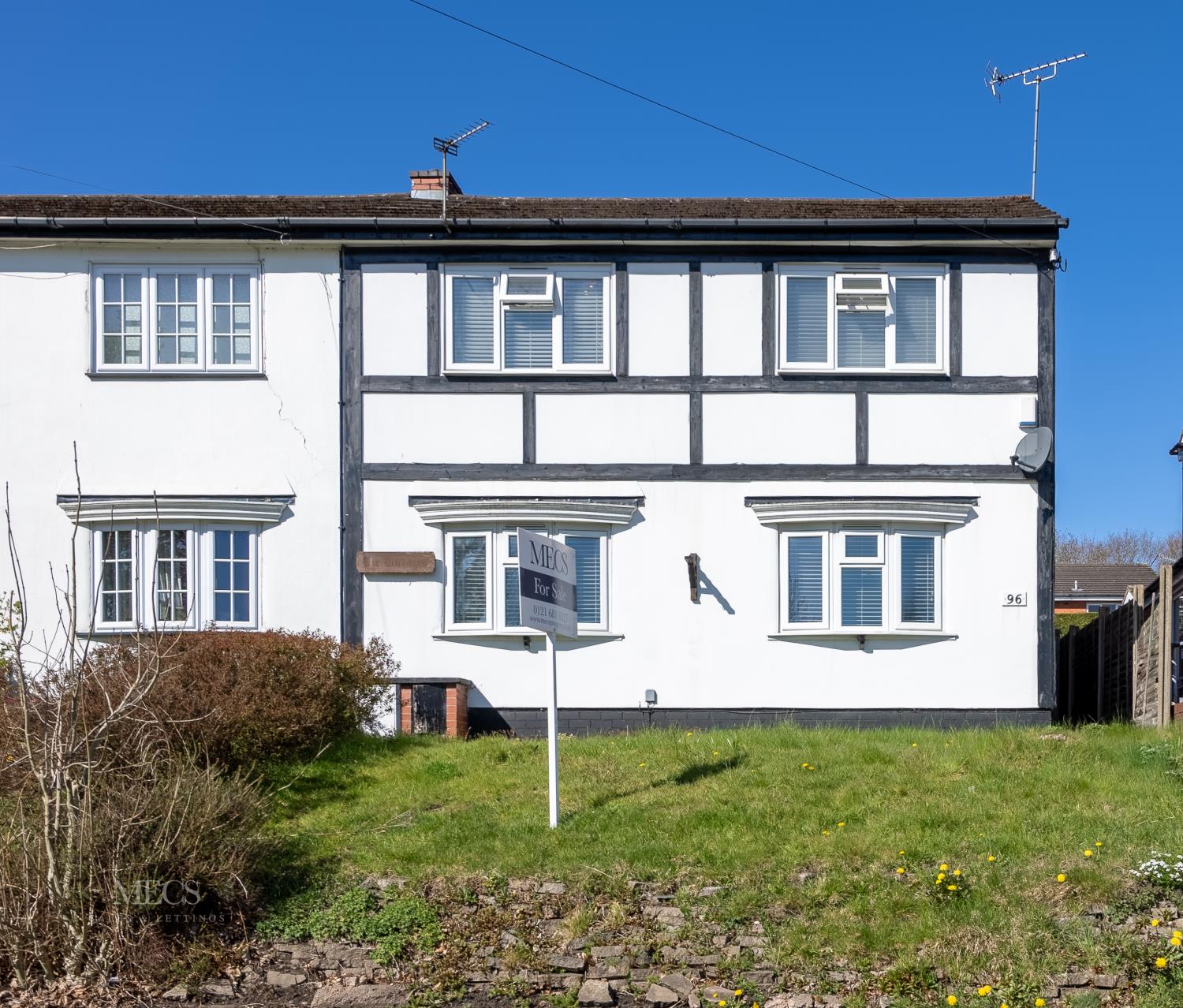 Property in 100 Northfield Road, Harborne, Birmingham, B17 0TA