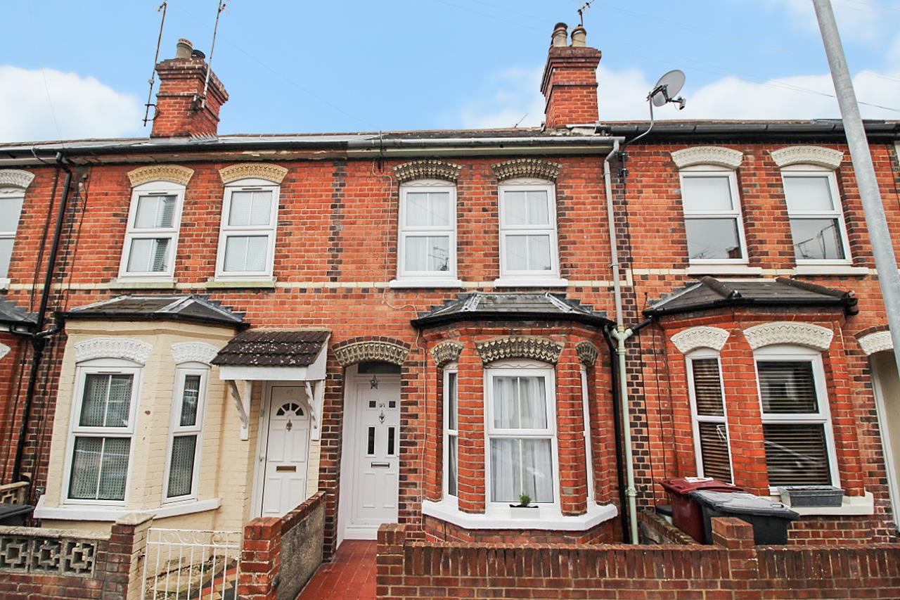 Property in Belmont Road, Reading, Berkshire, RG30 2UT