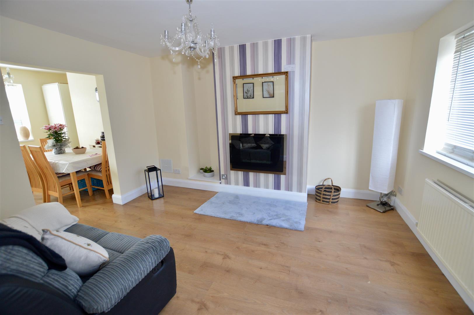 Property in Heol Miskin, Pontyclun, CF72