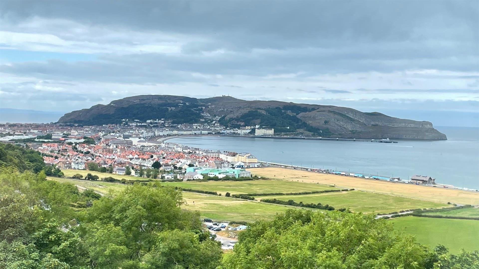 Property in Lower Pant Y Wennol, Craigside, Llandudno, LL30