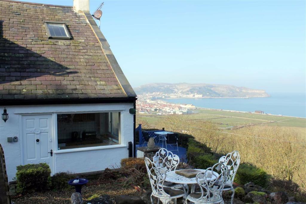 Property in Lower Pant Y Wennol, Craigside, Llandudno, LL30