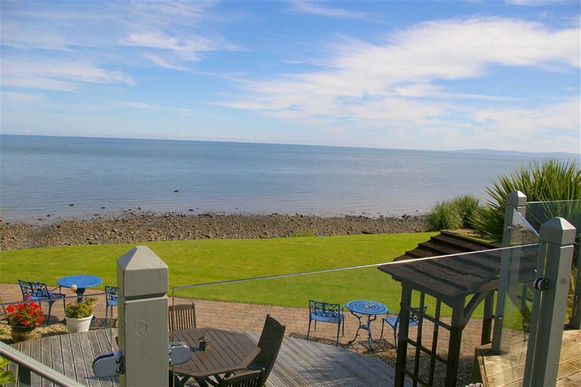Property in Penrhyn Beach East, Penrhyn Bay, Llandudno, LL30