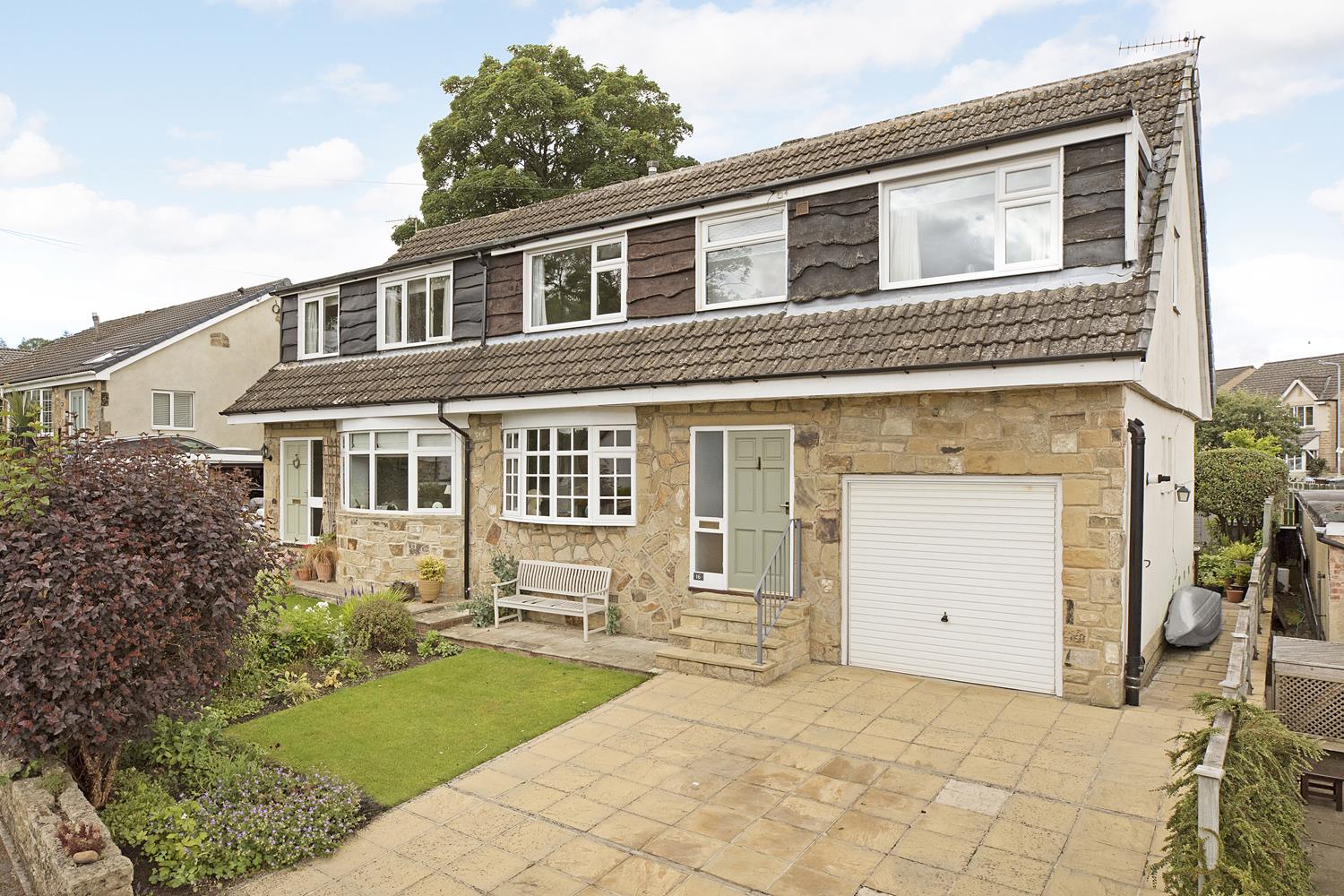 Property in St. Pauls Rise, Addingham, Ilkley, West Yorkshire, LS29 0QD