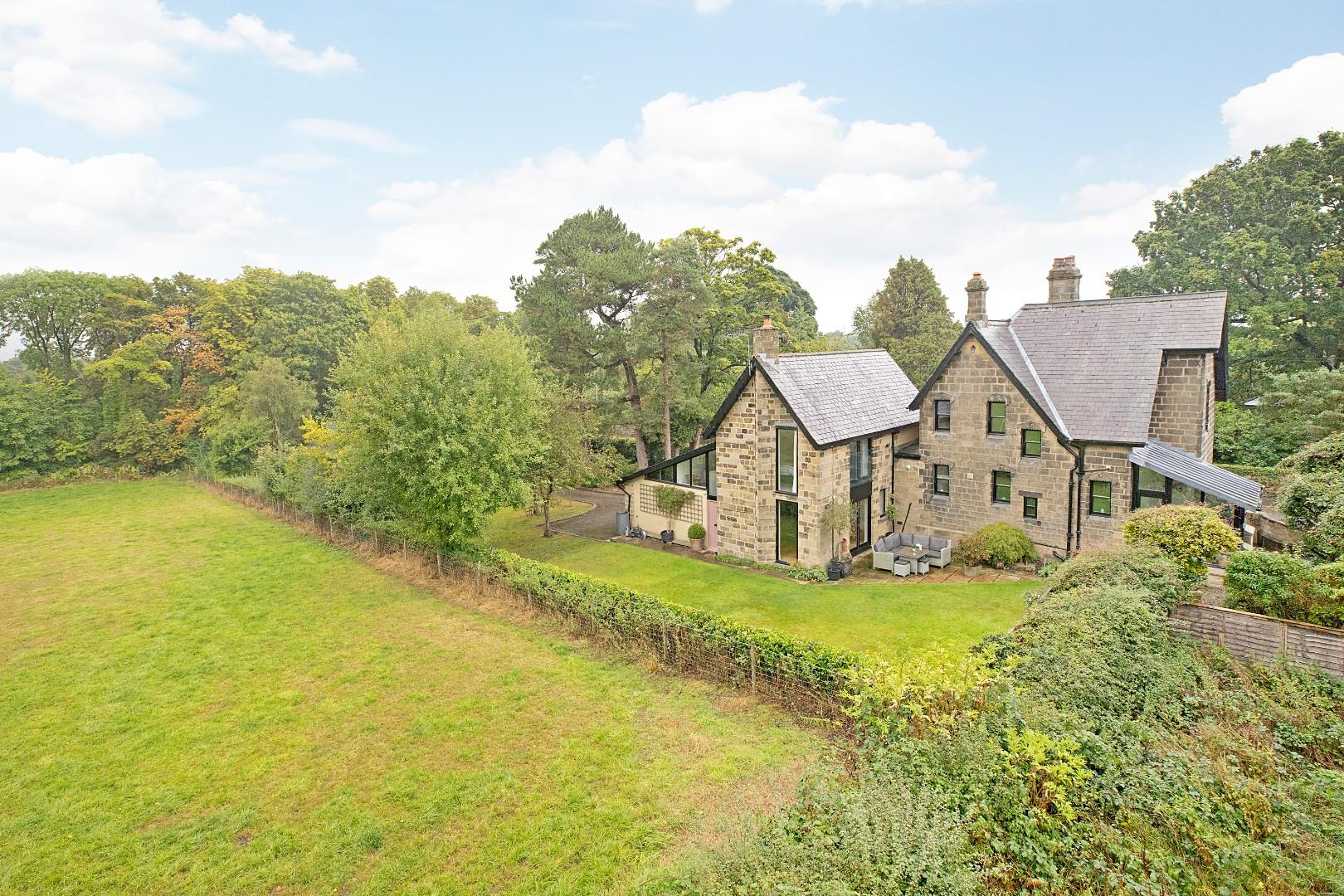 Property in Moor Lane, Burley in Wharfedale, West Yorkshire, LS29 7AF