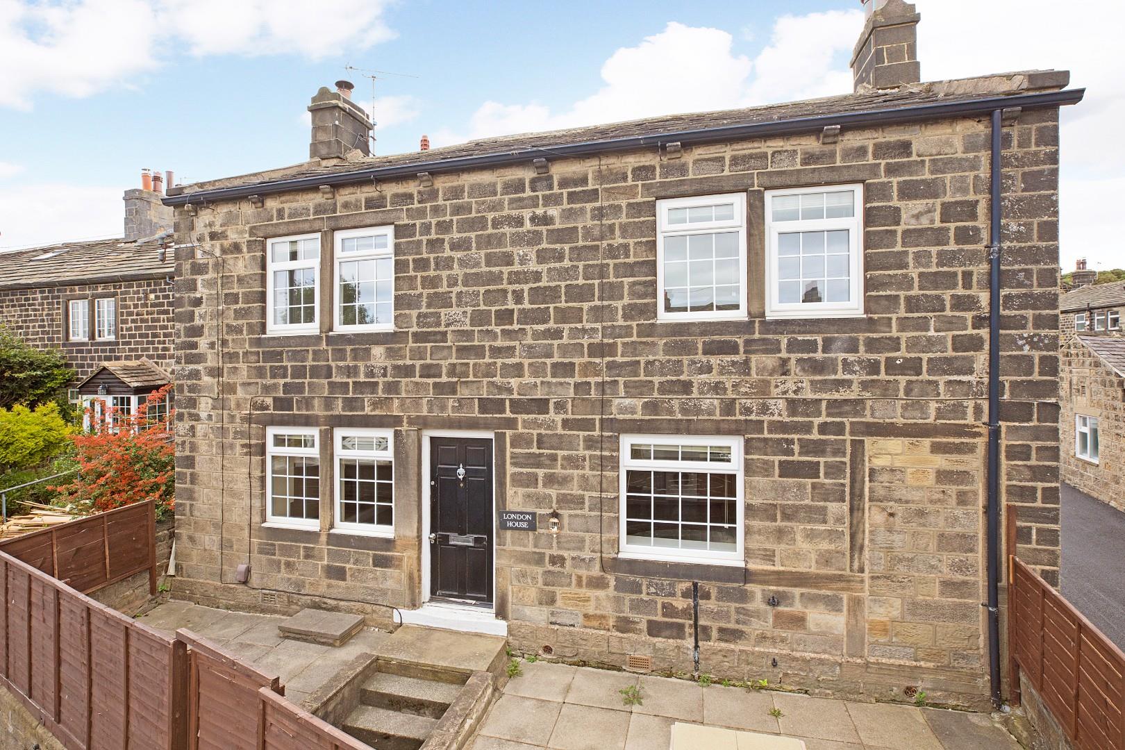 Property in Apperley Lane, Rawdon, West Yorkshire, LS19 6BJ