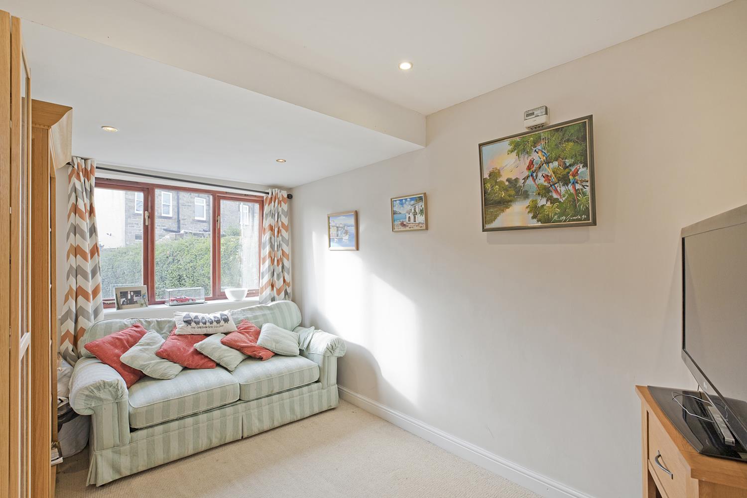 Property in Long Meadows, Burley in Wharfedale, West Yorkshire, LS29 7RY