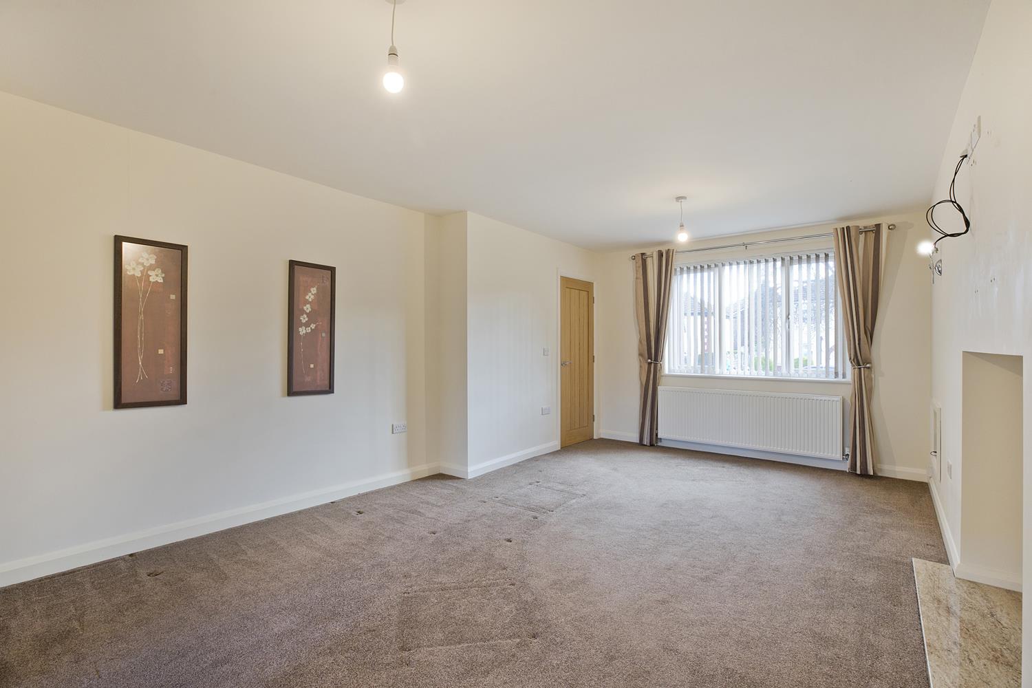 Property in Wyvil Crescent, ILKLEY, West Yorkshire, LS29 8ND