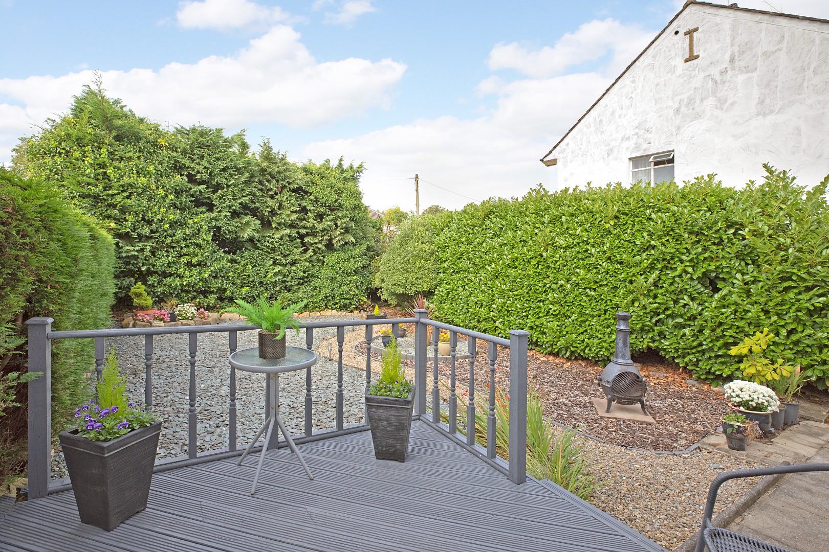 Property in Tranfield Avenue, Guiseley, LS20 8NL