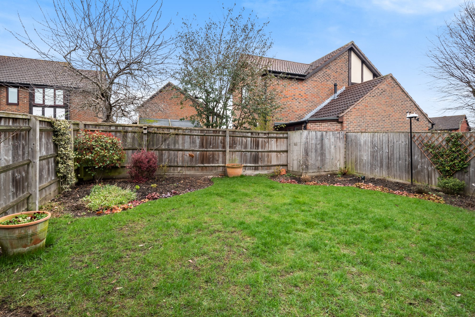 Property in Alexander Close, Abingdon