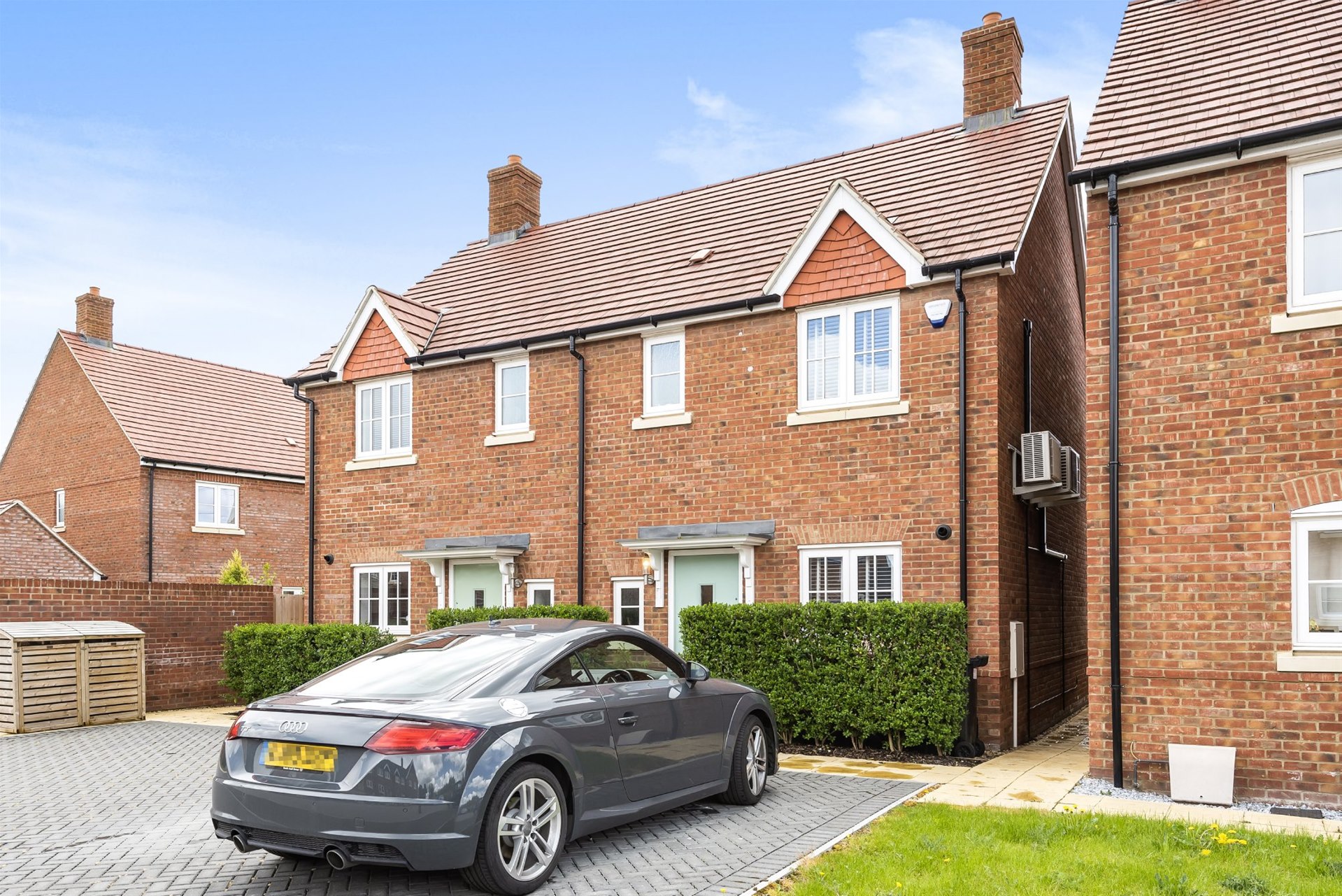 Property in Fletcher Close, Abingdon