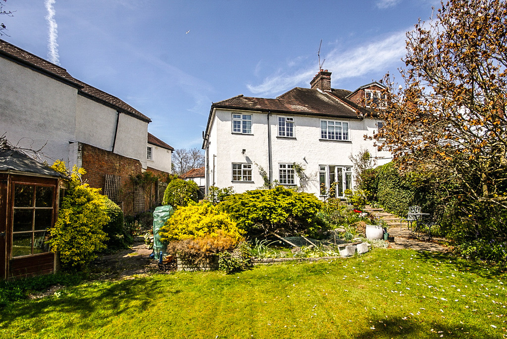 Property in Eastcote View, Pinner, Middlesex, HA5 1AT