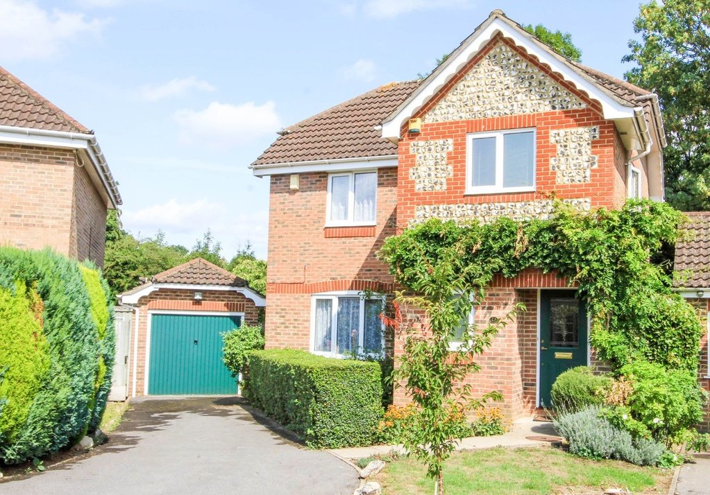 Property in Burlington Close, Pinner, Middlesex, HA5 2TP