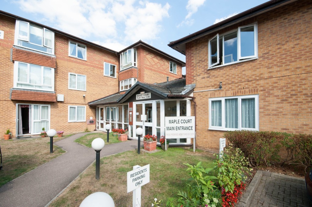 Property in Maple Court, 9 Pinner Hill Road , Pinner, Middlesex, HA5 3RU