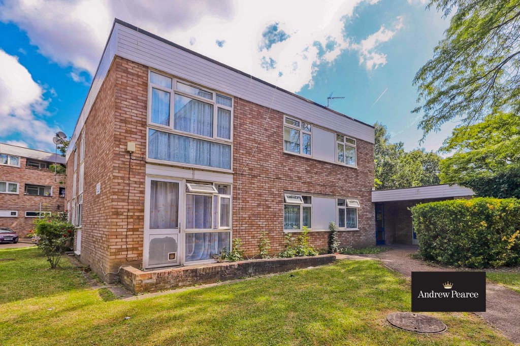 Property in Hazeldene Drive, Pinner, HA5 3NH