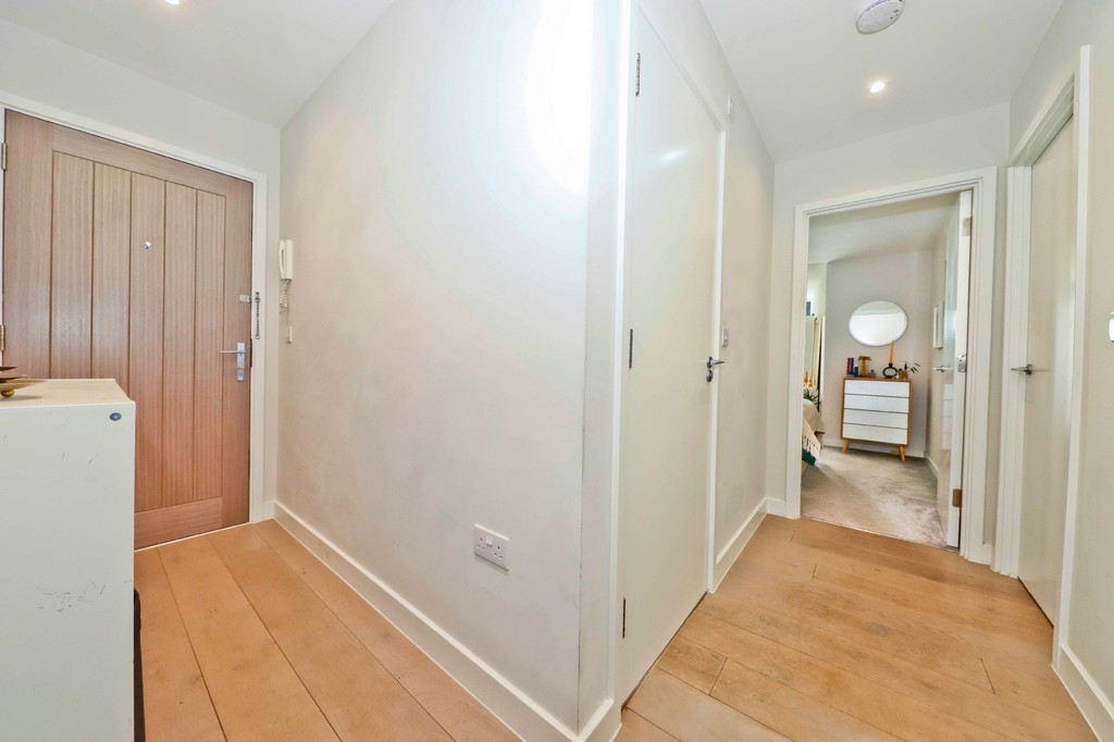 Property in Field End Road, Eastcote, Ruislip, HA4 9BF