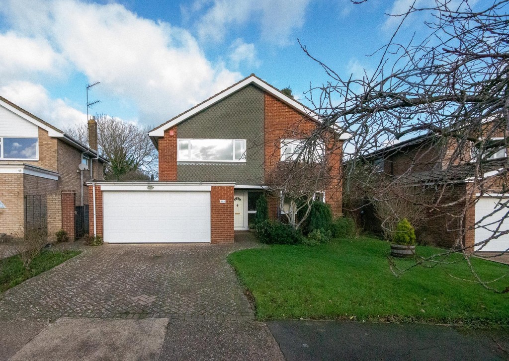 Property in Albury Drive, Pinner, HA5 3RH