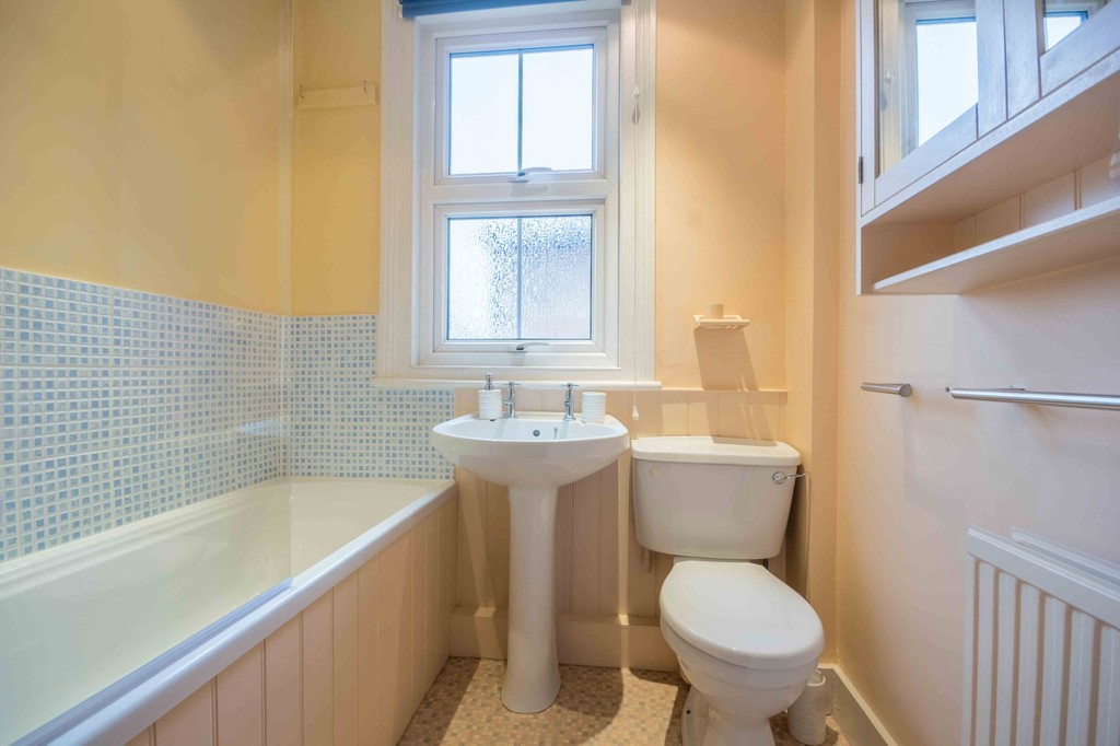 Property in Roxborough Road, Harrow, Middlesex, HA1 1NT