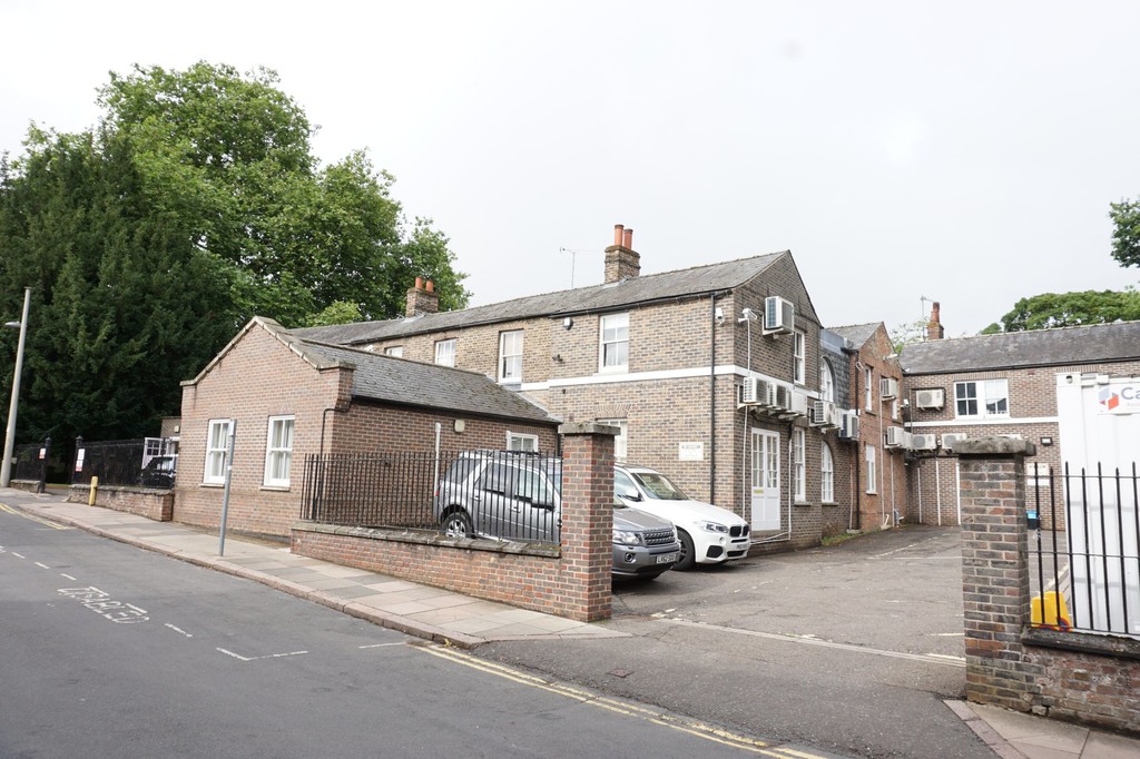 Property in County Court Road, King's Lynn, PE30