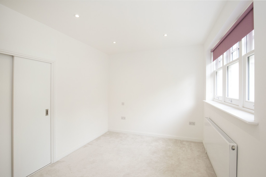 Property in Cranes Park Avenue, Surbiton, KT5