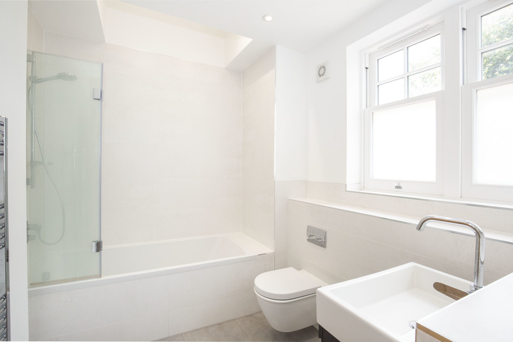 Property in Cranes Park Avenue, Surbiton, KT5