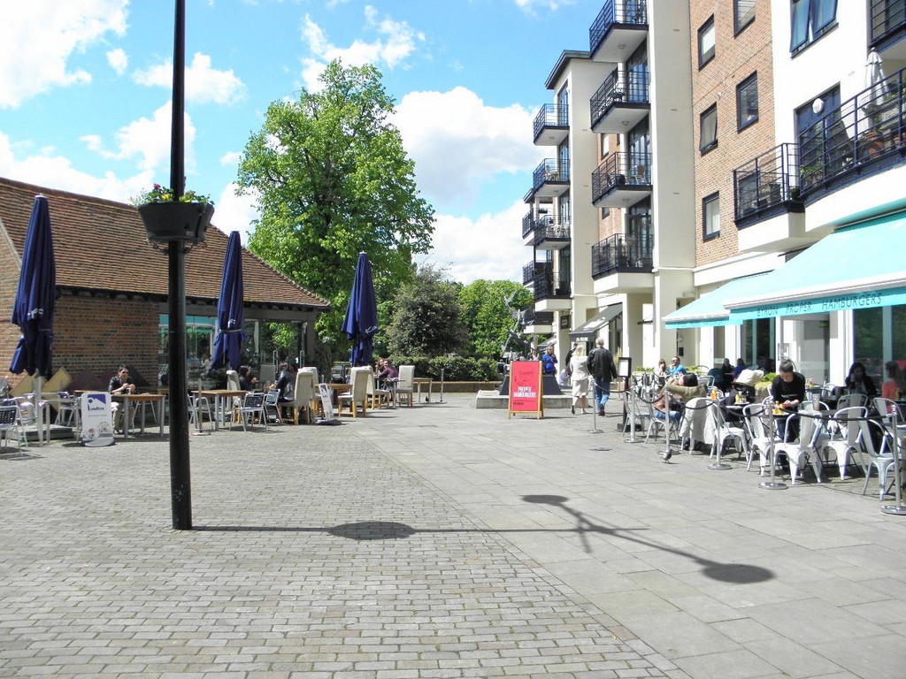 Property in Jerome Place, Kingston Upon Thames, KT1