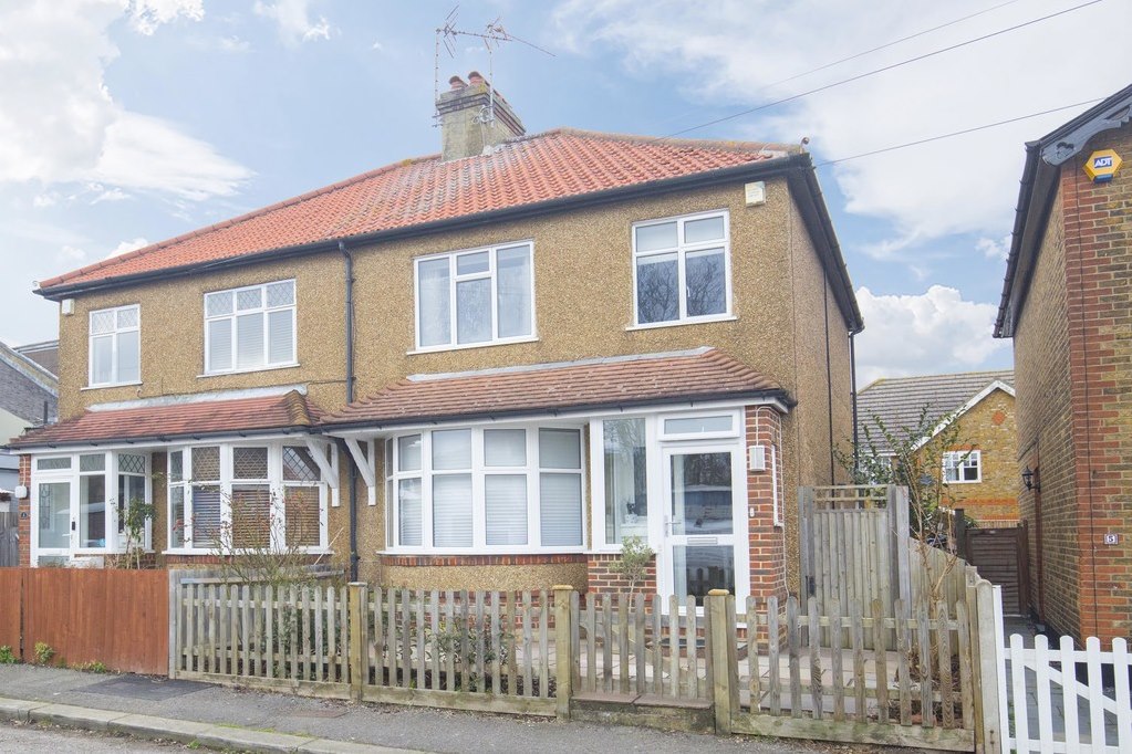 Stack & Bonner Estate agents based in Kingston Upon Thames Home