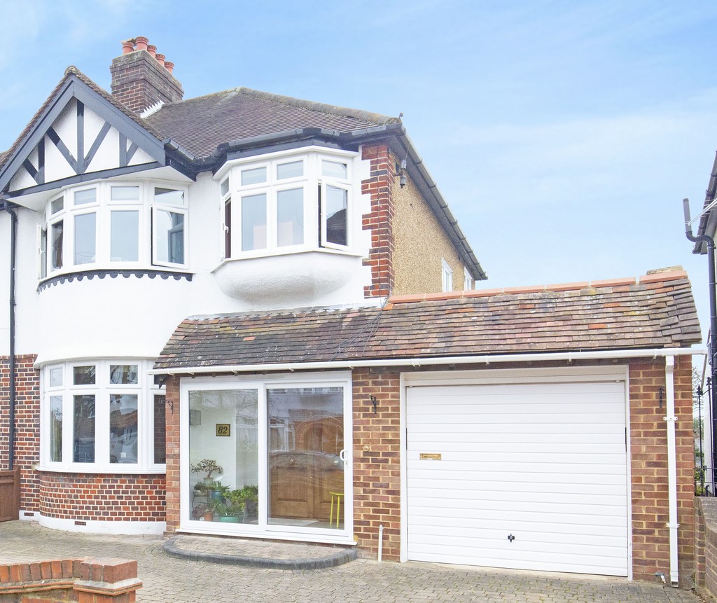 Property in Queens Drive, Surbiton, KT5