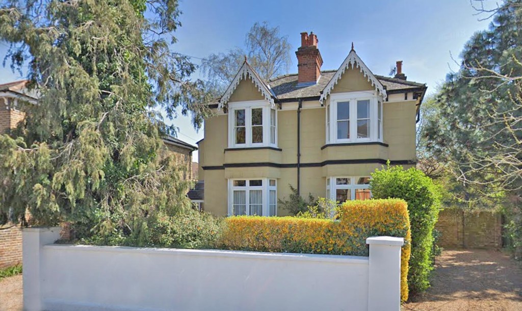 Property in Springfield Road, Kingston Upon Thames, KT1