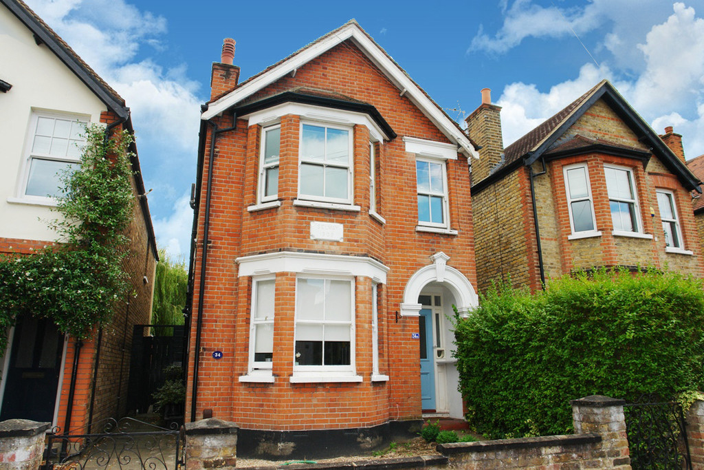 Property in Broomfield Road, Surrey, KT5