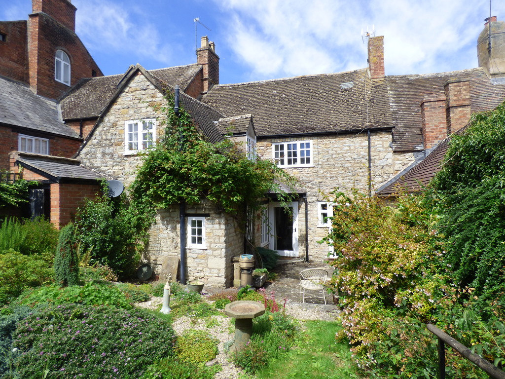 Property in Sheep Street, Shipston On Stour