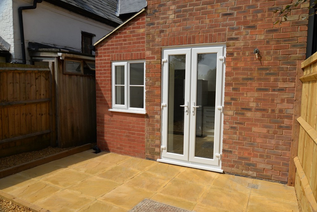 Property in Road, Gaydon