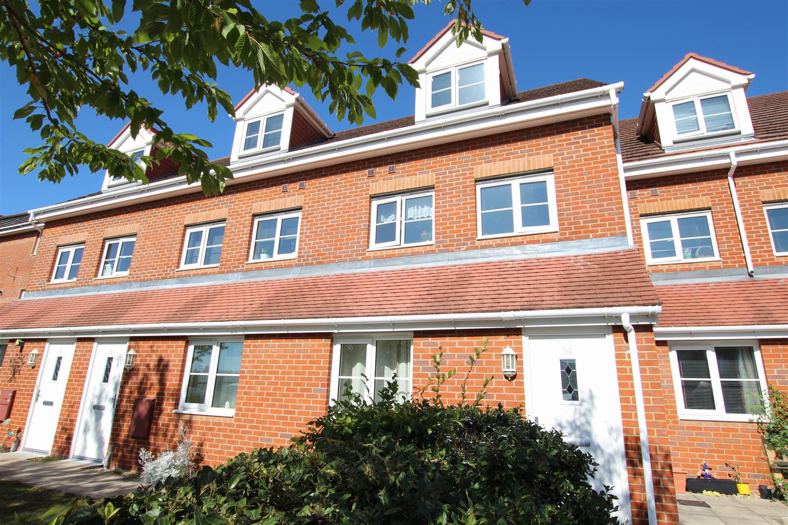 Property in Rolling Mill Mews, Eastleigh, SO50