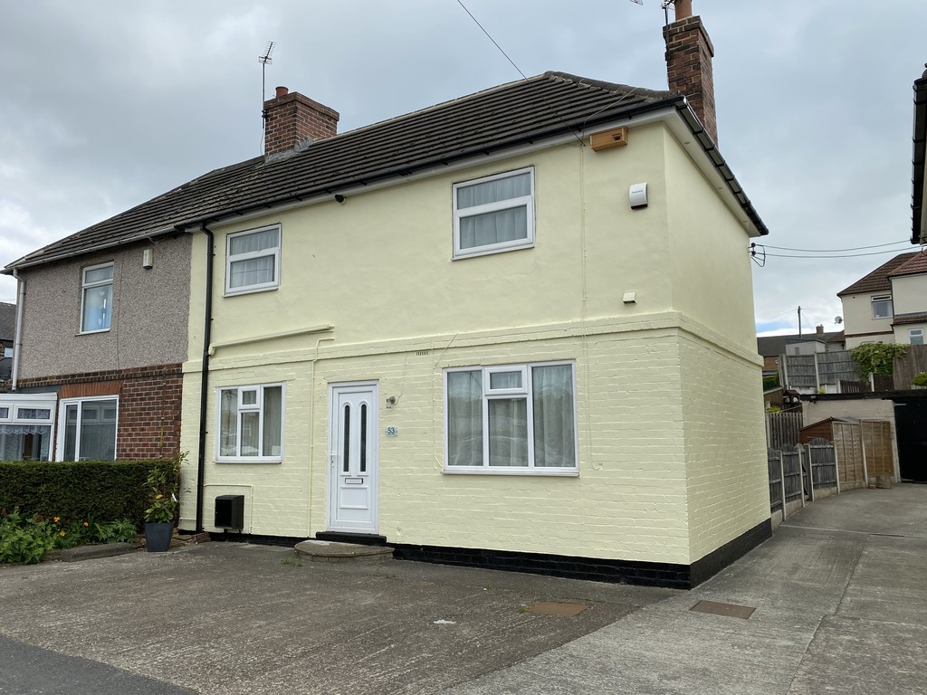 Property in Barnsley Road, Dodworth, Barnsley, S75 3JW