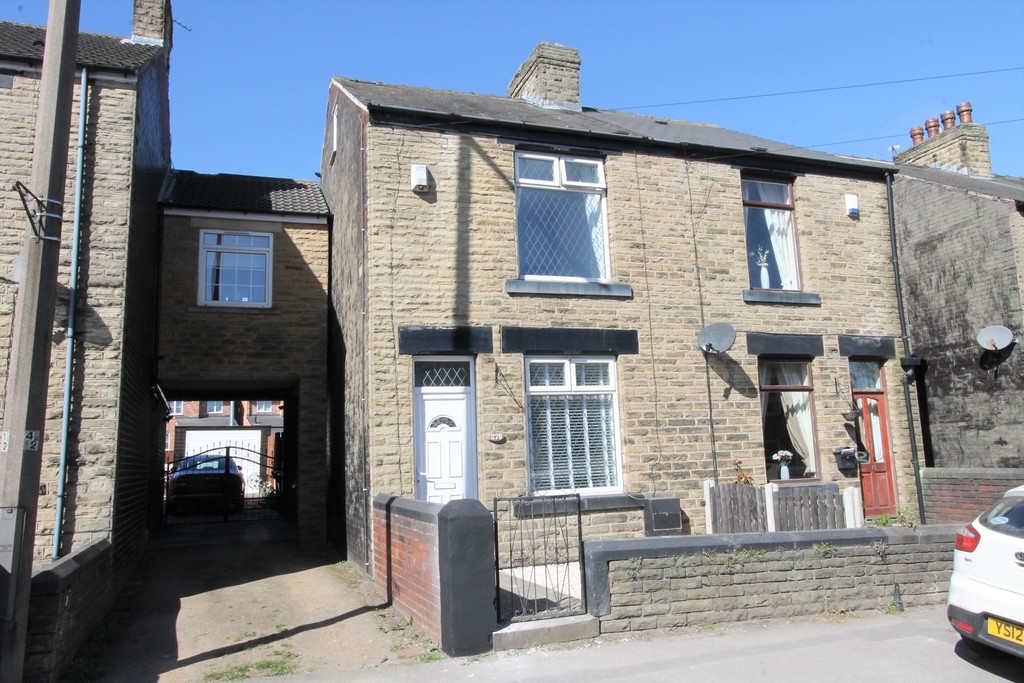 Property in Sheffield Road, Birdwell, Barnsley, S70 5TG
