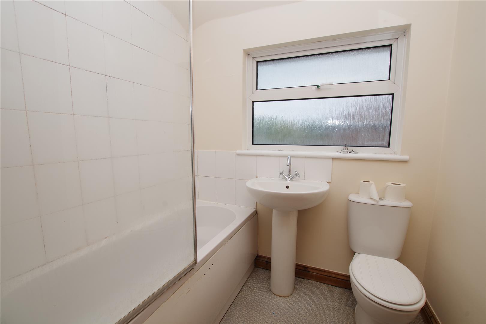 Property in Eastern Avenue, Swindon