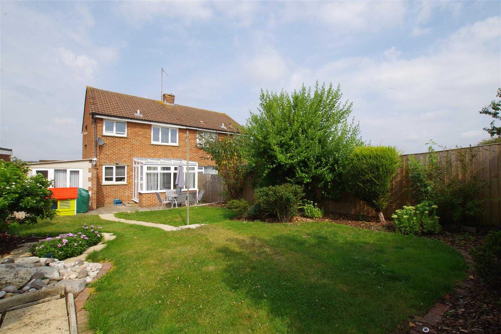 Property in Avonmead, Swindon