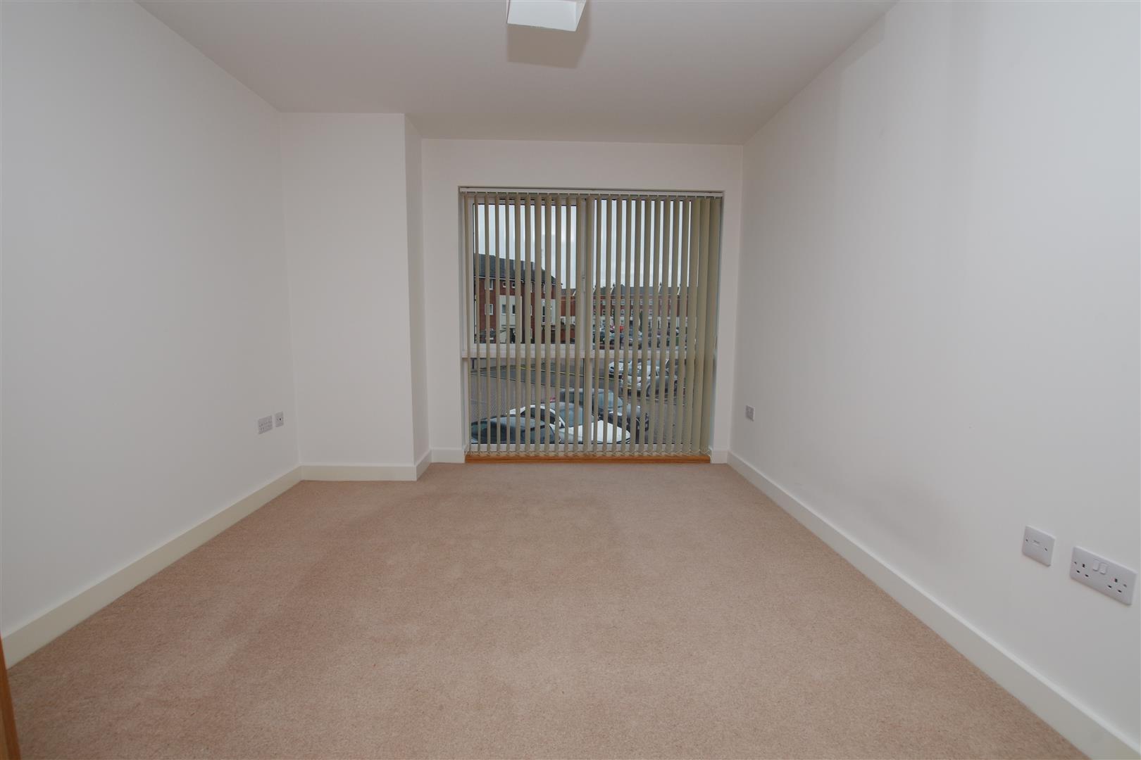 Property in Millgrove Street, Swindon