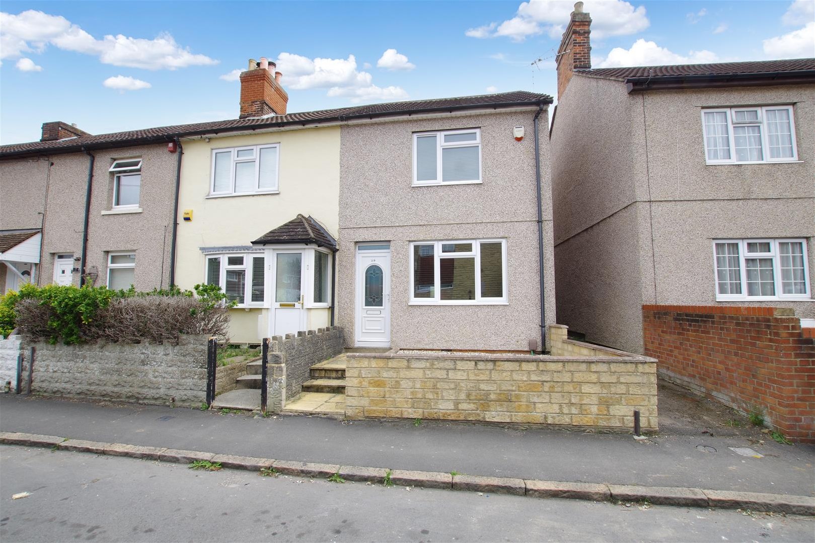 Property in St. Philips Road, Swindon