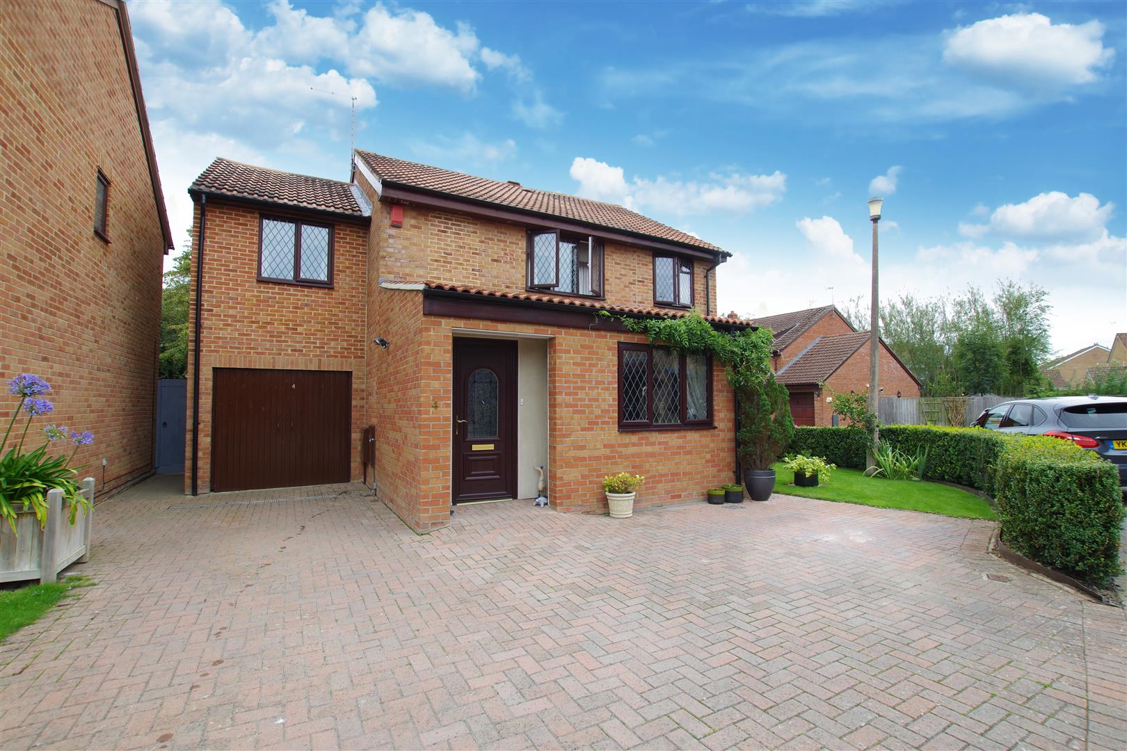 Property in Parsley Close, Swindon