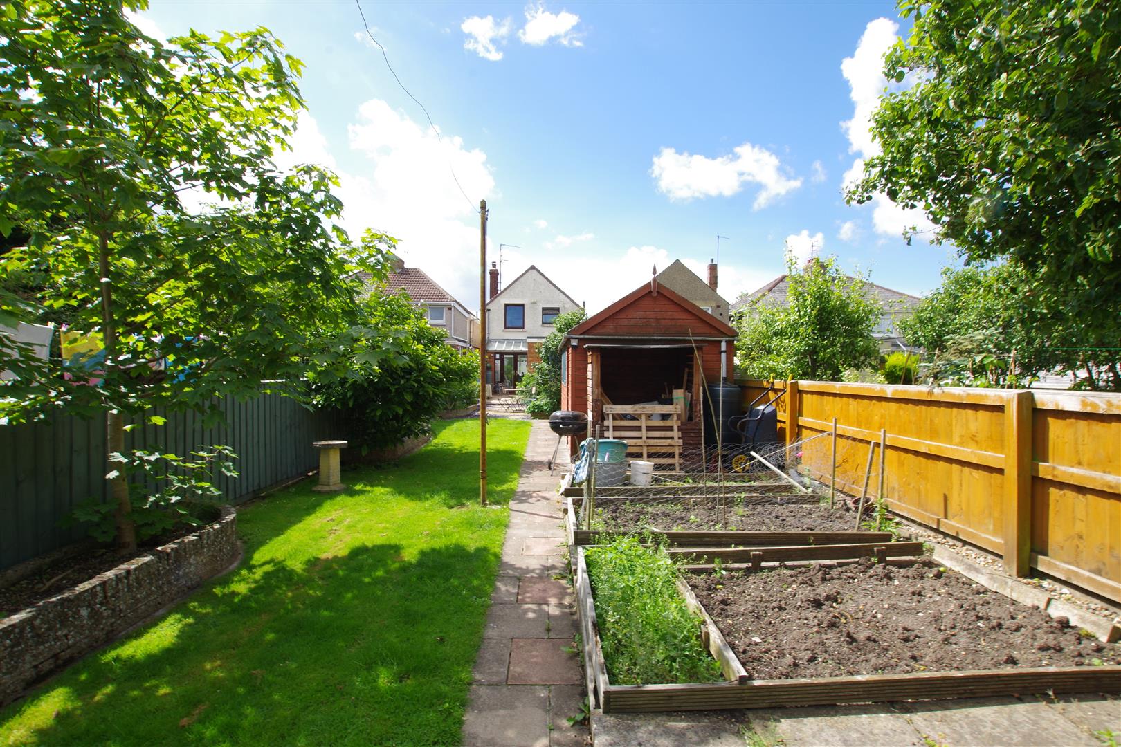 Property in Richmond Road, Swindon