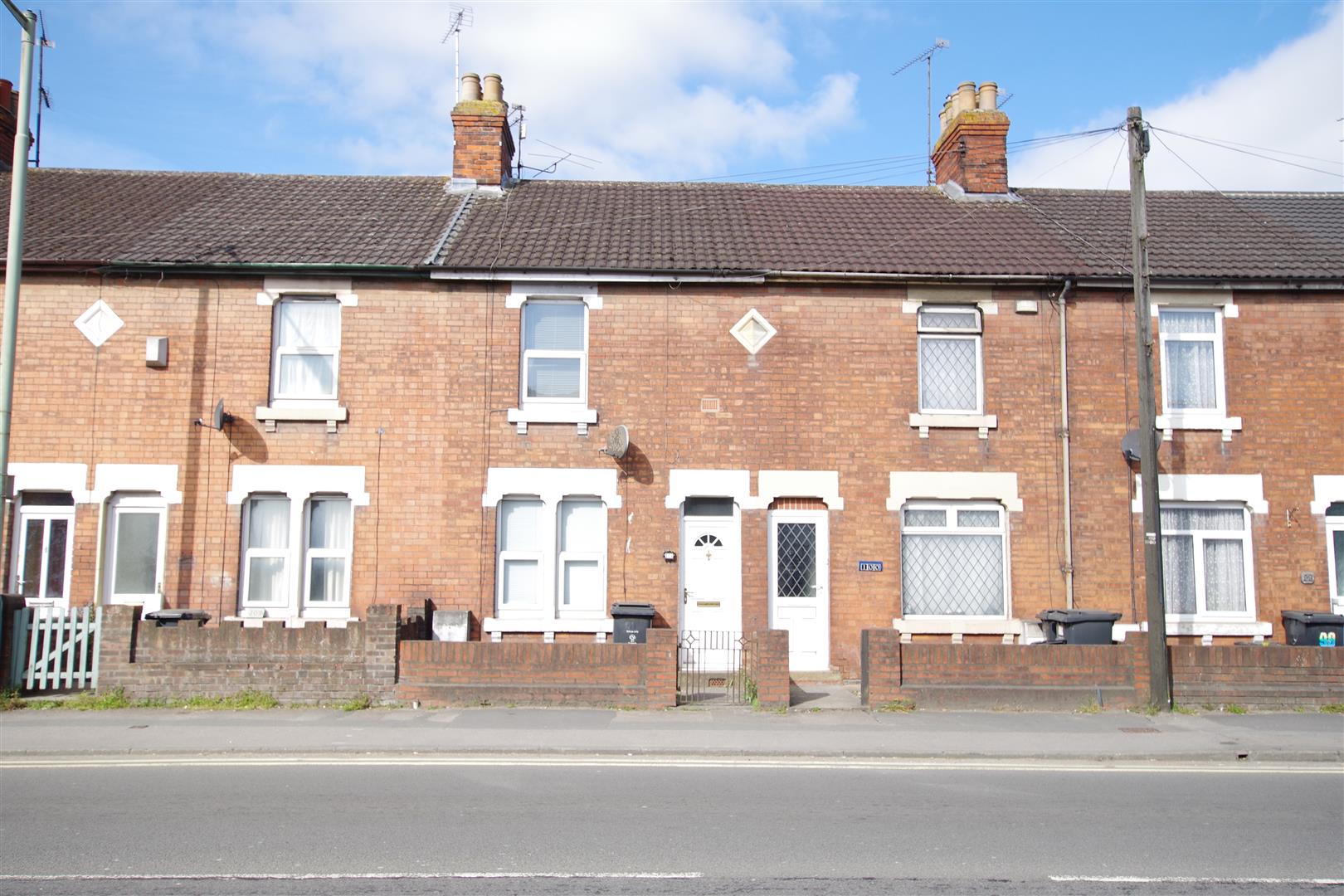 Property in Rodbourne Road, Swindon