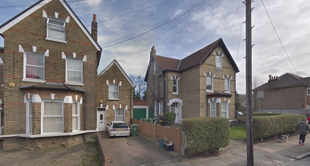 Property in Langley Road, Beckenham, BR3 4AE
